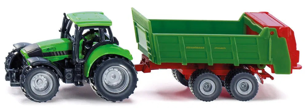DEUTZ-FAHR mit Strautmann Universalstreuer