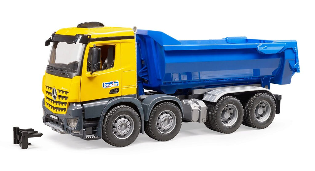 BRUDER 03623 MB Arocs Halfpipe Kipp-LKW