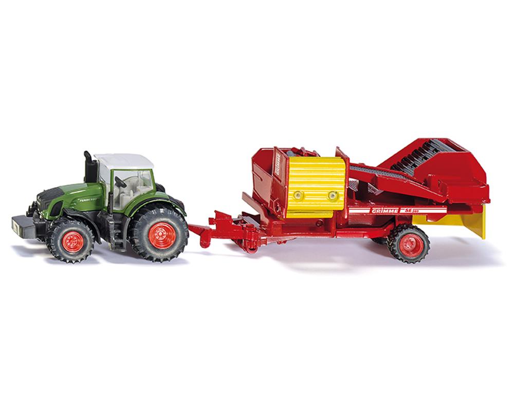 Traktor mit Kartoffelroder