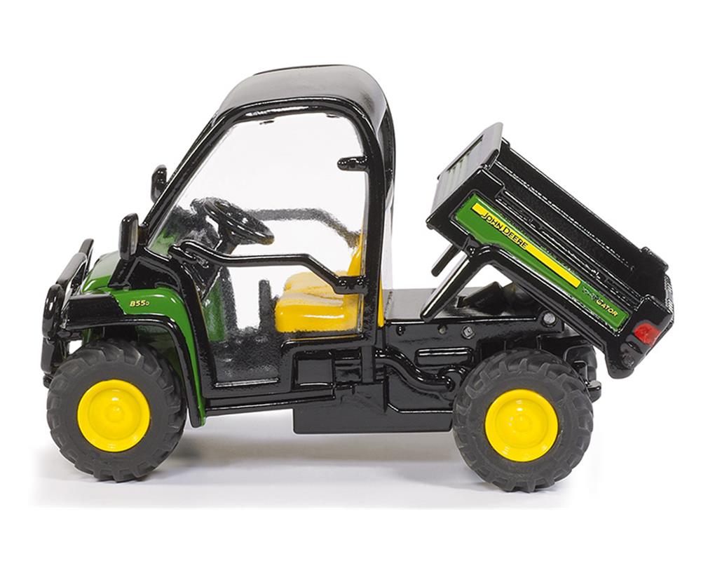 John Deere Gator